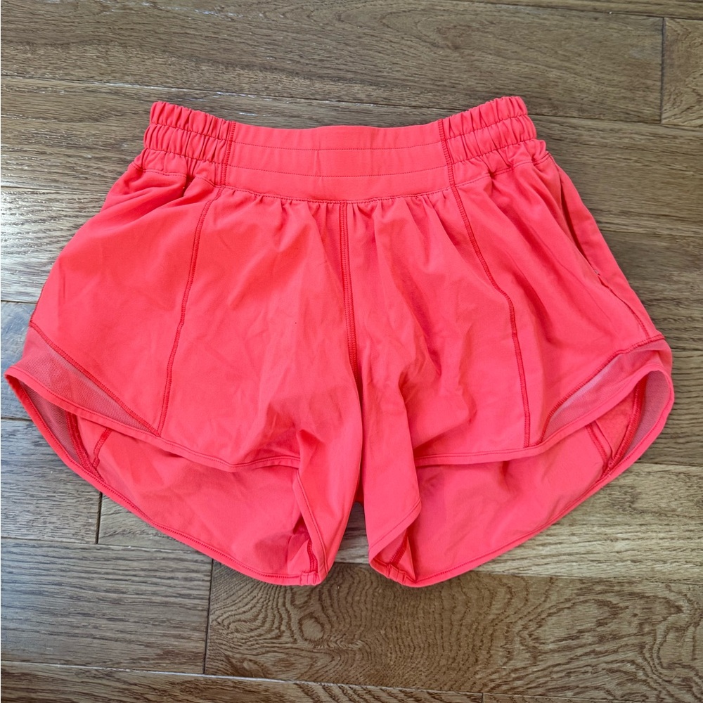 Lululemon athletica Hotty Hot Shorts, size 4, low rise 4” coral pink